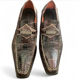 Robert Wayne "Montana" Crocodile Embossed Leather Loafers  
Men's Size 9